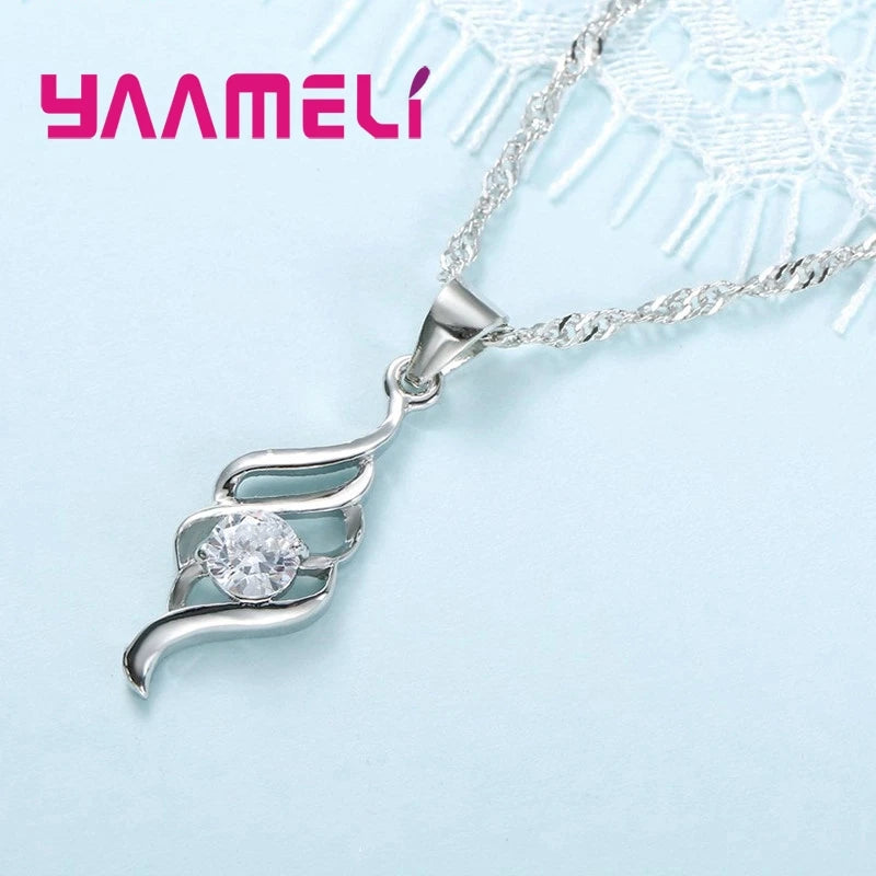 Set pendente e orecchini a cerchio in argento 925