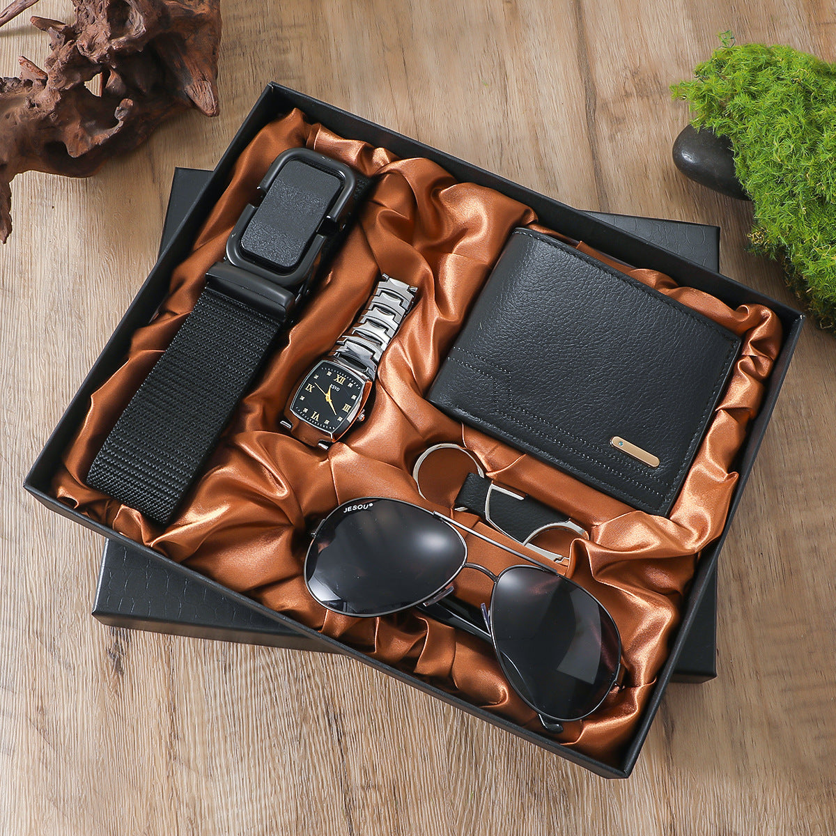 Men's watch gift set – watch, belt, glasses & wallet
