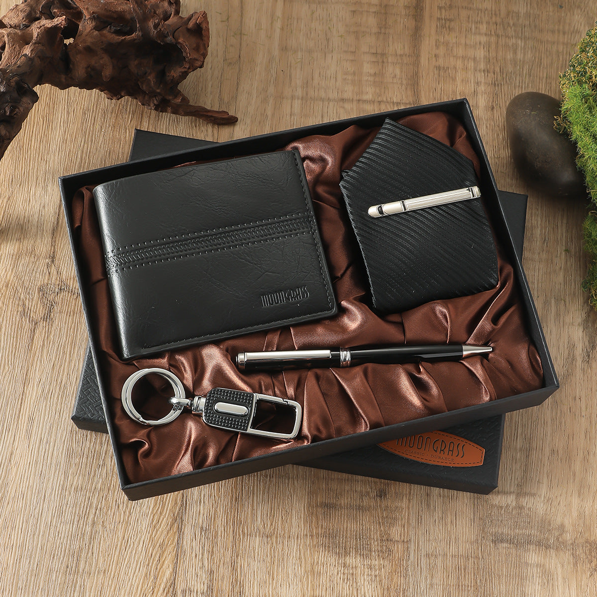 Men's watch gift set – watch, belt, glasses & wallet