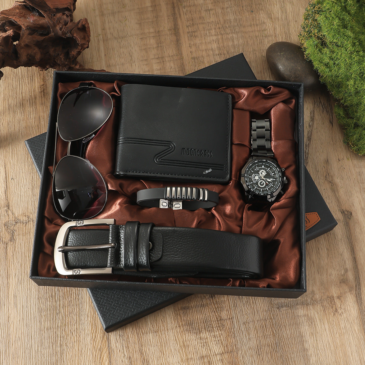 Men's watch gift set – watch, belt, glasses & wallet