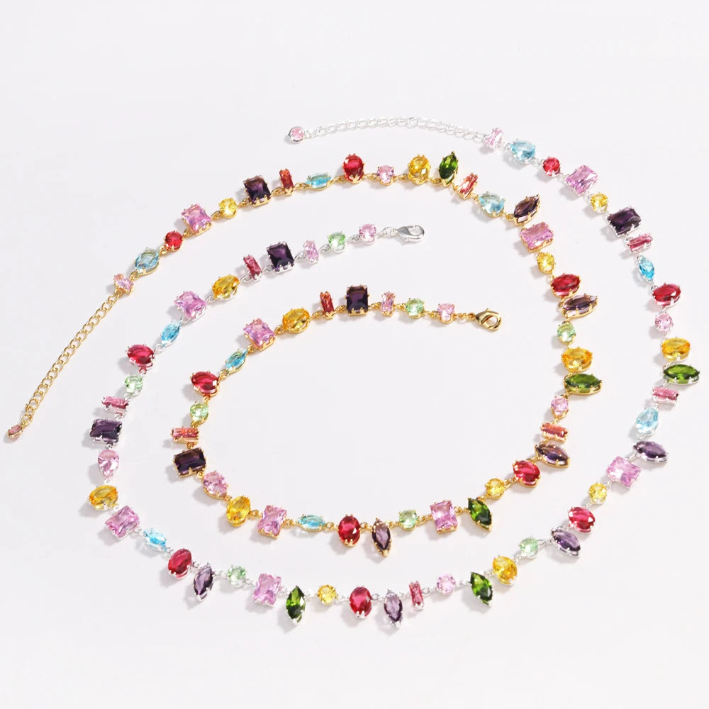 Collier en or 18 carats avec zircon cristal