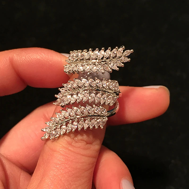 Anello da donna – Zircone marquise design a foglia matrimonio