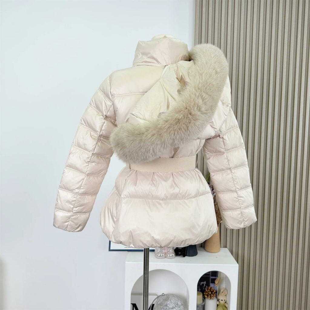 Parka da donna – collo in pelliccia e cappuccio per l'inverno