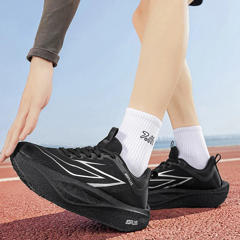 Men's Lightweight Street Sneaker