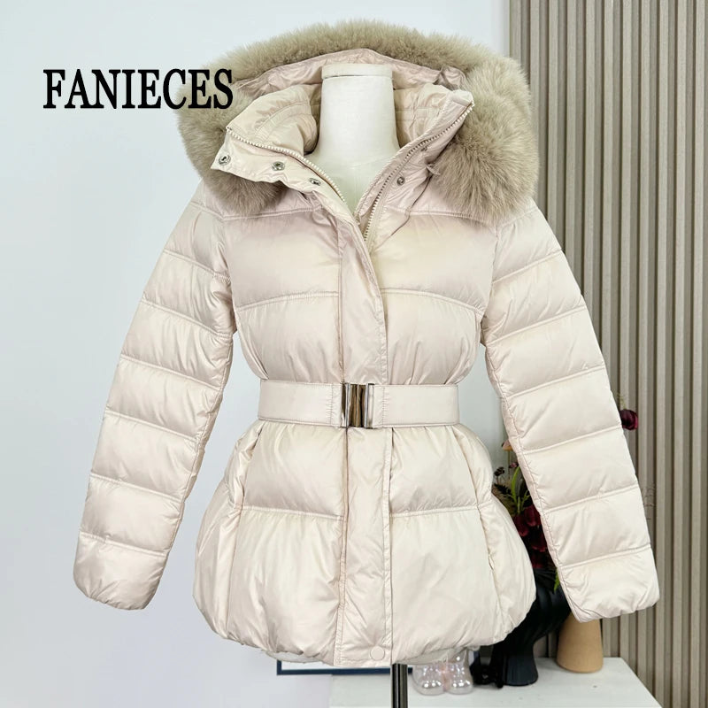 Parka Damen – Pelzkragen & Kapuze für den Winter